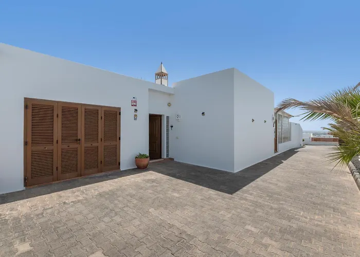 Villa Buganvillas