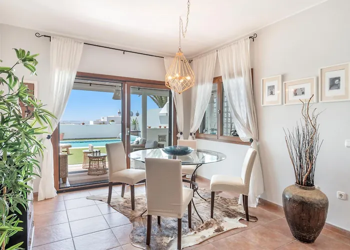 Vila Buganvillas *