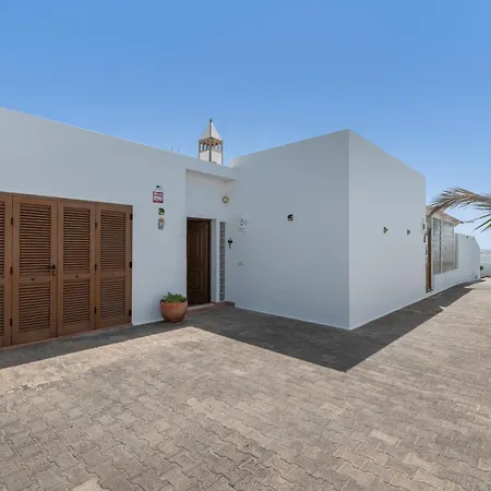 וילה Buganvillas